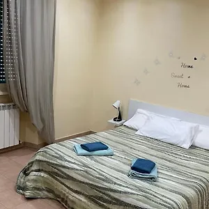 Casa Gemelli , Roma Italia